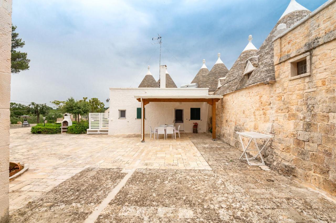 Trullo Il Focolare In Masseria Cisternino Zewnętrze zdjęcie