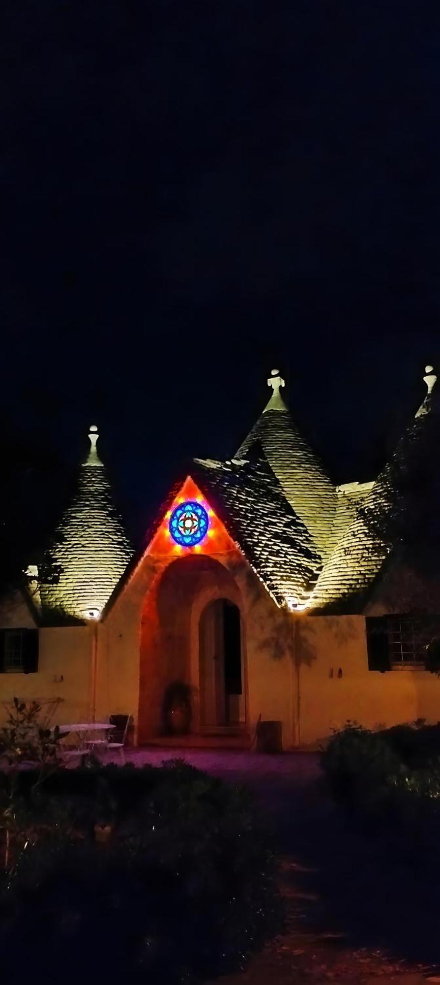 Trullo Il Focolare In Masseria Cisternino Zewnętrze zdjęcie
